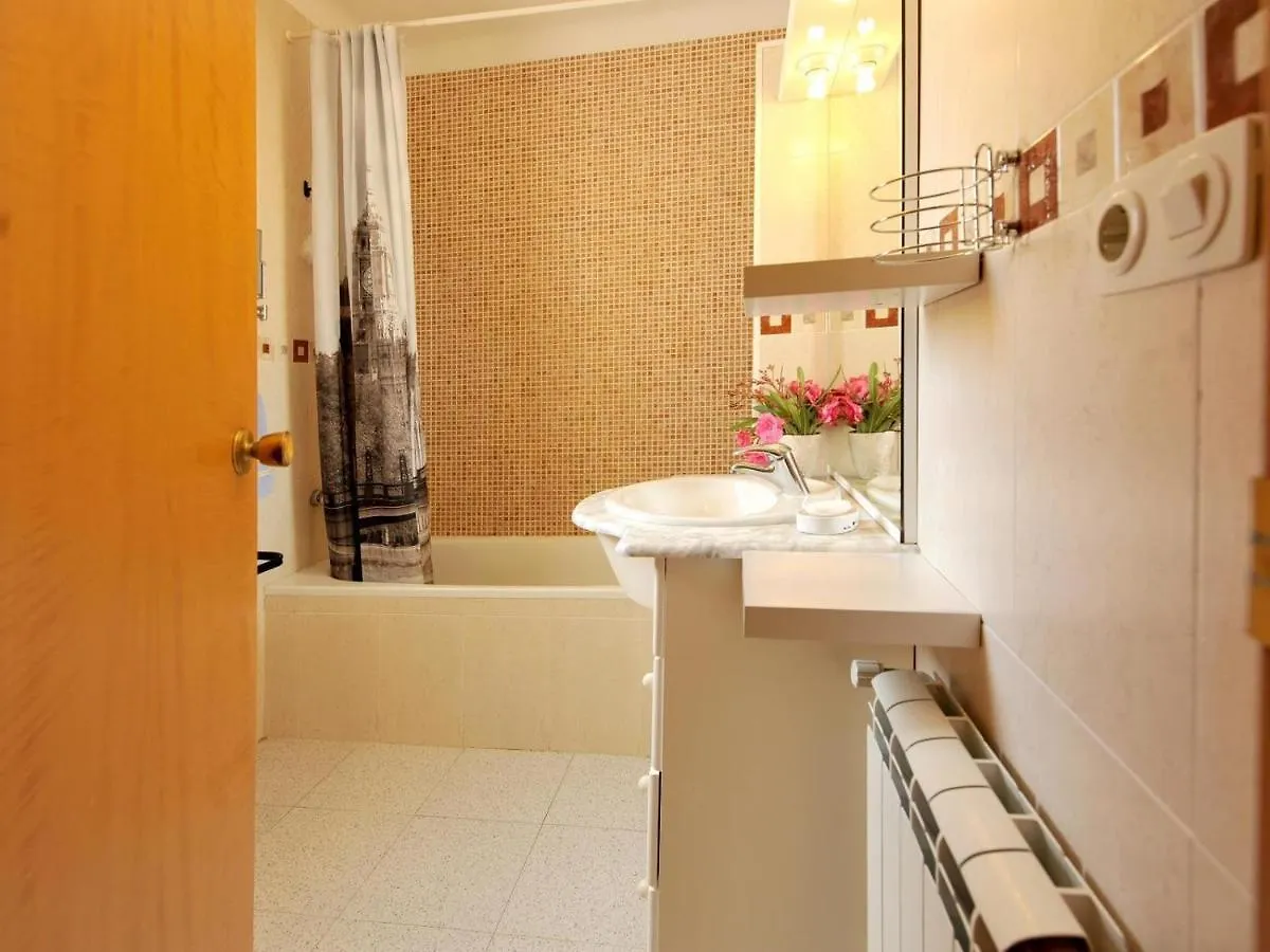 Nyaraló Gerkens, Bonita Casa De Tres Dormitorios Con Piscina Comunitaria En Escala L' Escala